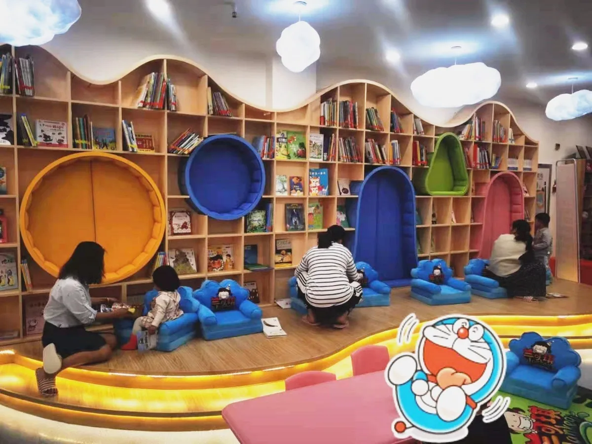 Curved Wall Bookshelf, E0 Grade